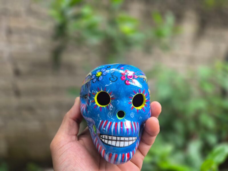 calaveras de barro mexicanas