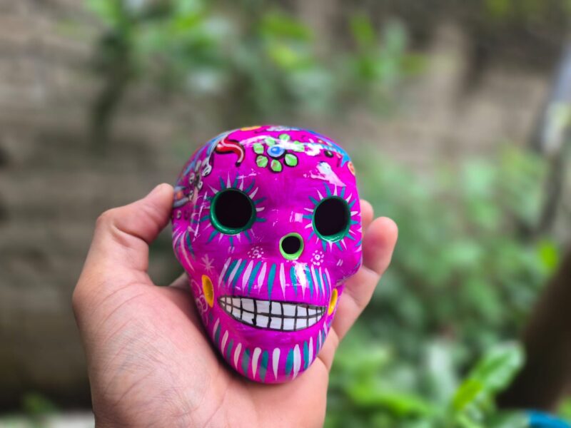 calaveras de barro mexicanas