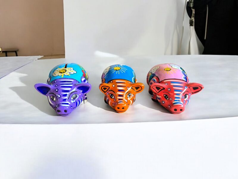 Alcancias de puerquito artesanales Pintado a mano en México