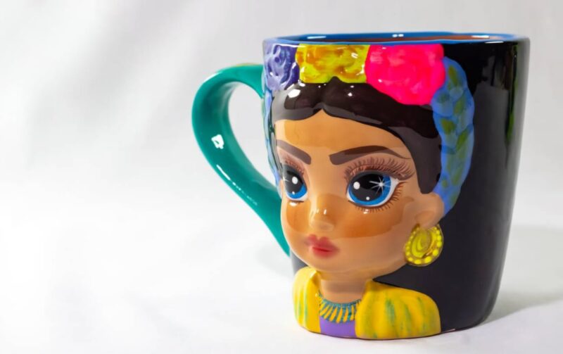 Tazas artesanales Frida Kahlo al por mayor – Producto mexicano auténtico