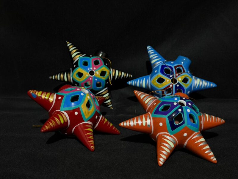 Esferas navideñas pintadas a mano Esferas navideñas pintadas a mano